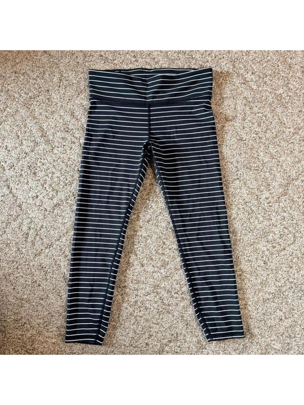 GapFit Women's Striped Blackout Leggings